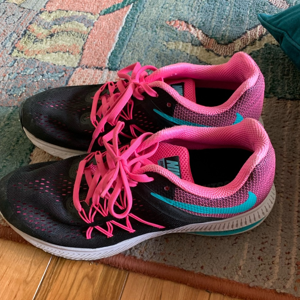 Nike Sneakers